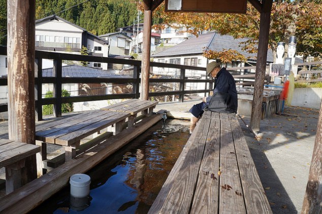 30221561883_702d3dfc3f_z